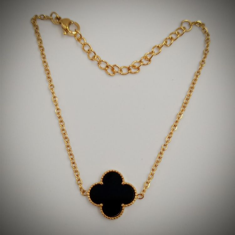 classic black shell four leaf clover bracelet